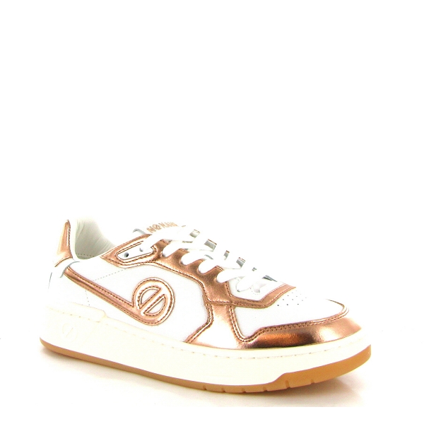 No name tennis kelly sneaker or