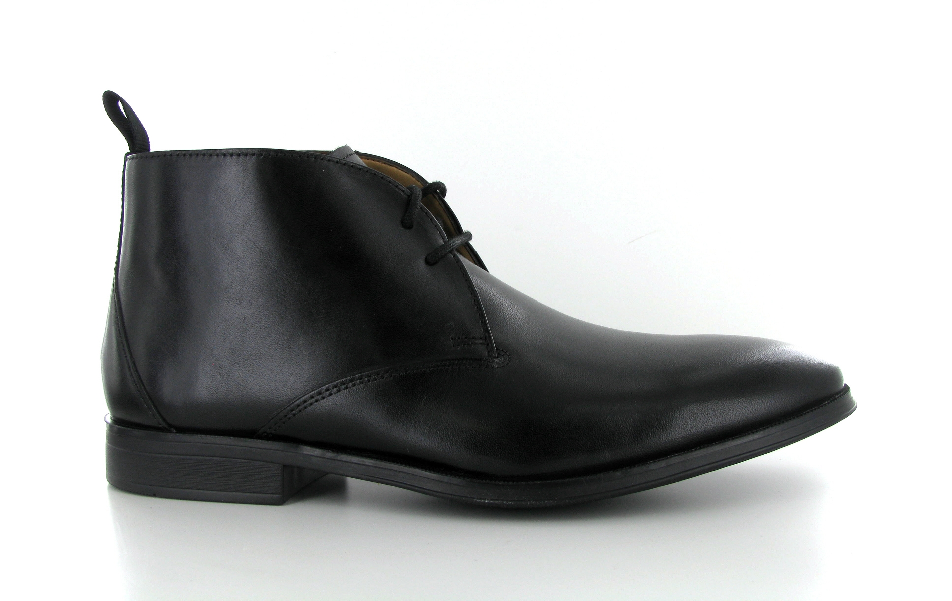 Gilman mid clarks on sale