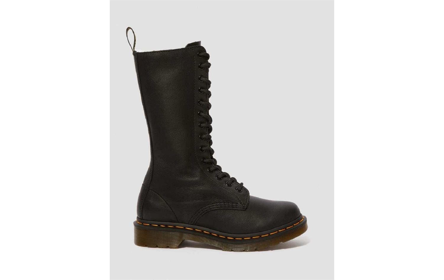 doc martens 1b99 virginia